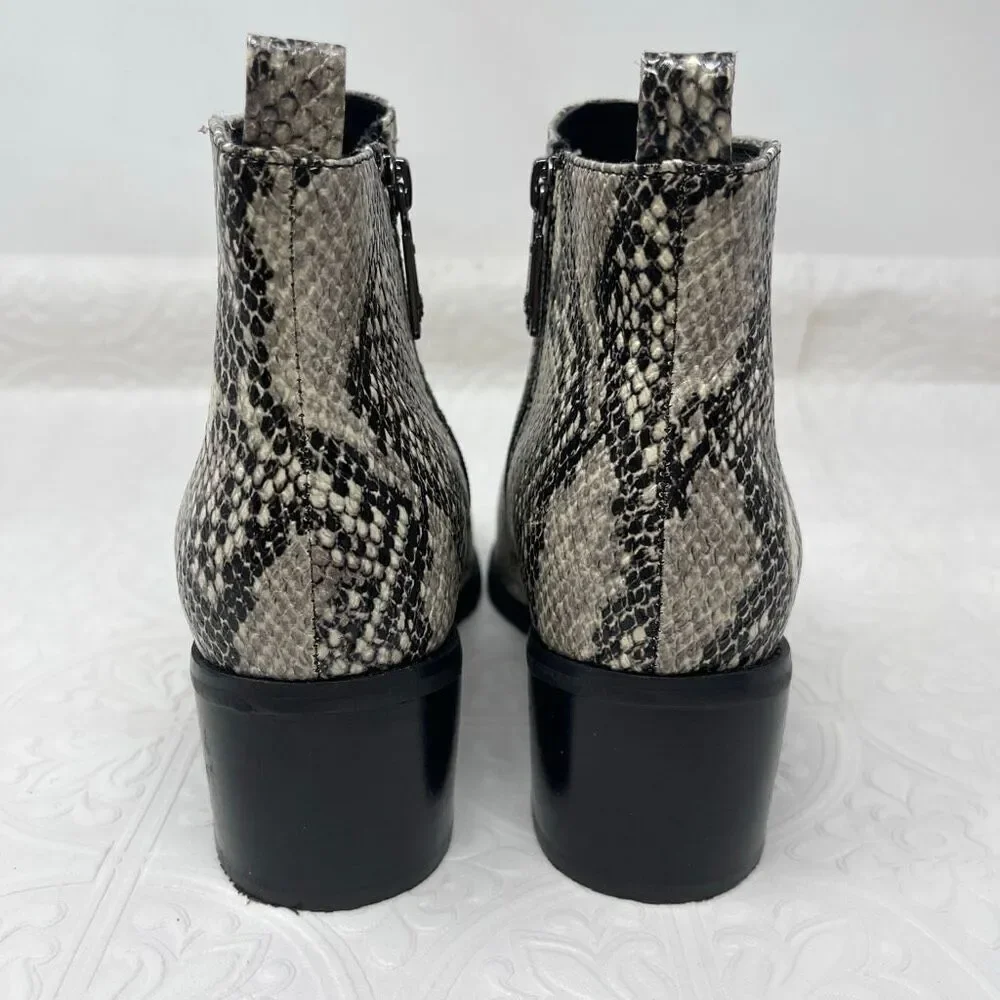 Blondo Elvina waterproof ankle bootie in natural snake print leather Sz 8.5